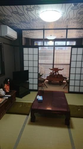 Japanese-Style Room