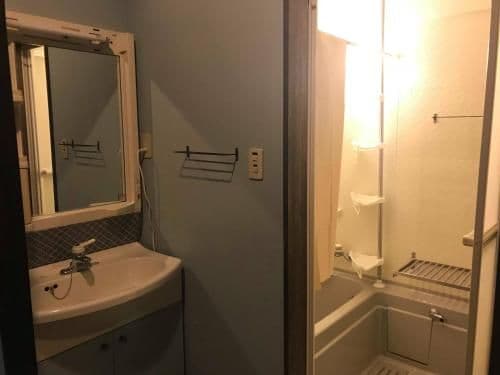 Single Bed in Mixed Dormitory Room