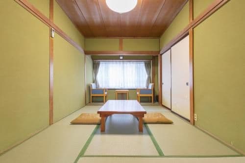 Japanese-Style Room