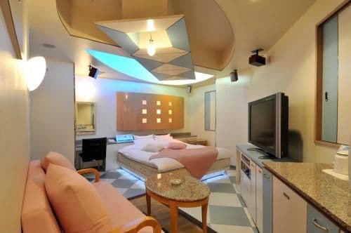 Queen Room Selected at Check-In