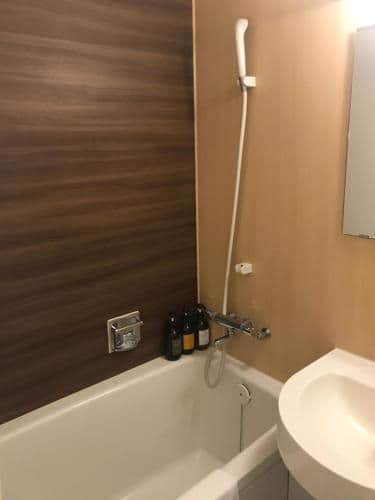 Standard Single Room with Ocean View - Non-Smoking