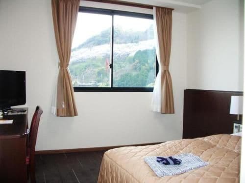Single Room with Bath