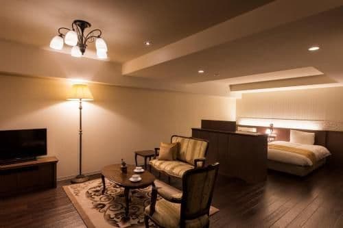 Superior Taisho Twin Room with Hot spring bath