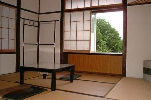 Japanese-Style Room