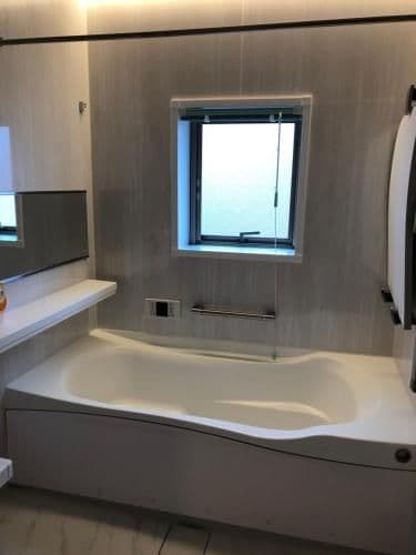 Economy Double Room with Shared Bathroom