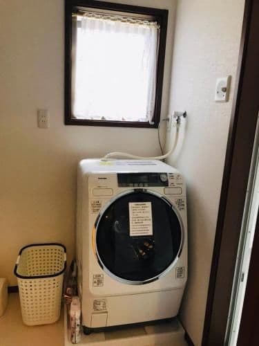 Quadruple Room with Shared Bathroom