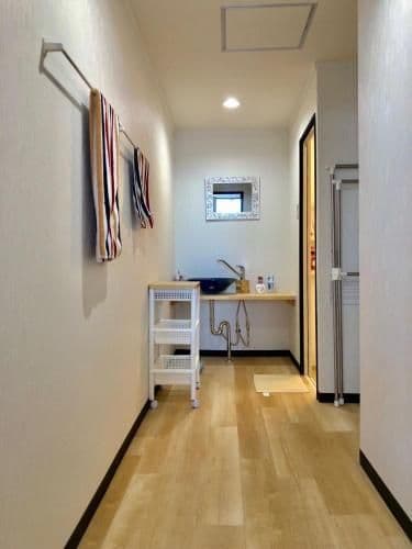 One-Bedroom Apartment 201