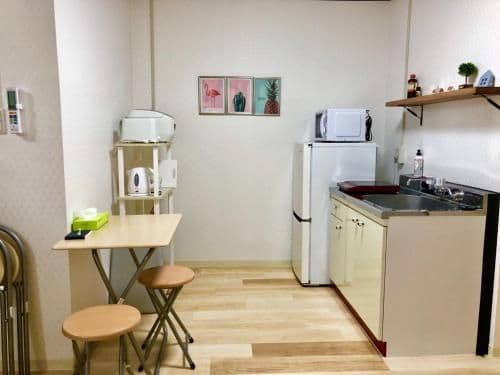 One-Bedroom Apartment 102