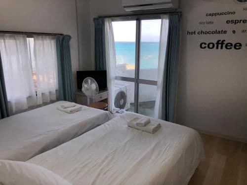 One-Bedroom Apartment 102