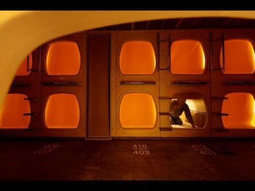 Special Offer - 2 Capsule Rooms for Female - Non-Smoking