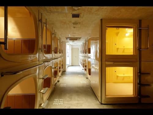 Capsule Room for Male - Non-Smoking