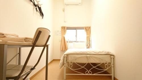Female Only - Single Room with Shared Shower and Toilet