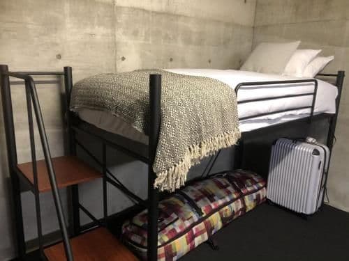 Single Bed in Mixed Dormitory Room