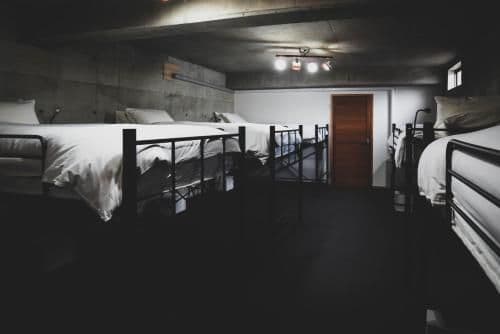 Single Bed in Mixed Dormitory Room