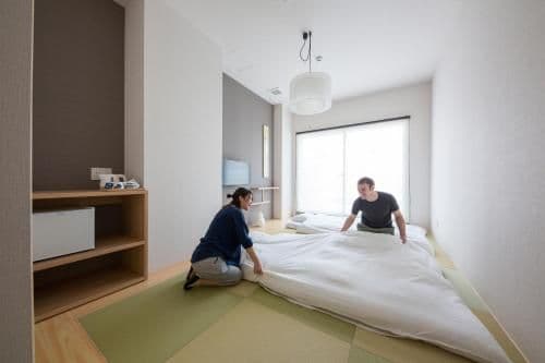 Japanese-Style Room