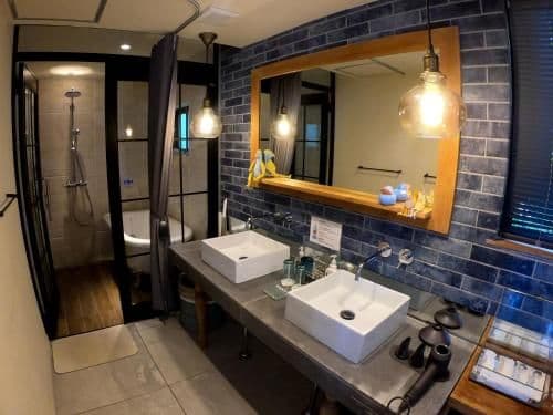 One-Bedroom Villa