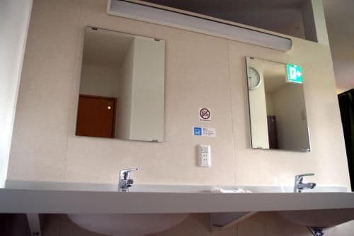Single Bed in Mixed Dormitory Room