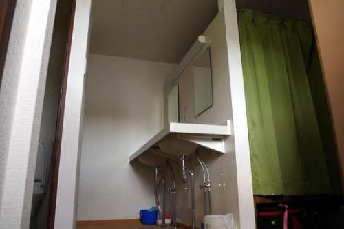 Single Bed in Mixed Dormitory Room