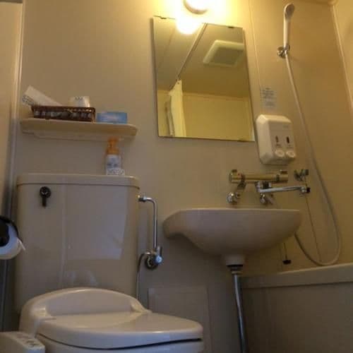 Single Room - Non-Smoking