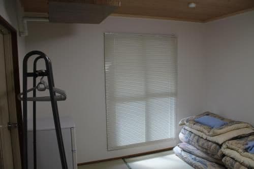 Twin Room with Shared Bathroom