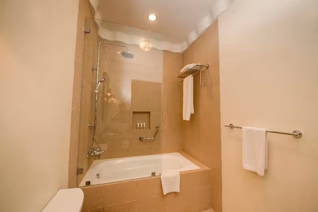 Double or Twin CLASSIC POOL VIEW