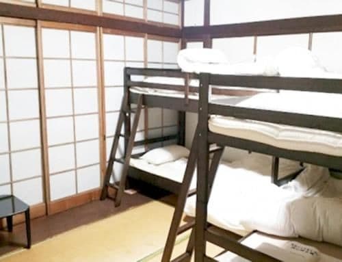 Basic Triple Room with Shared Bathroom