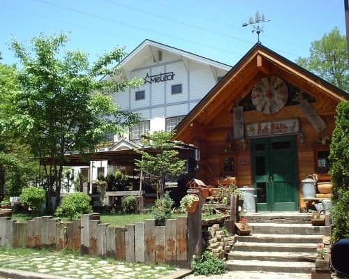 Triple Maisonette with Private Bathroom and Loft