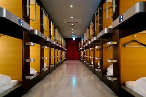 Superior Capsule Room for Female