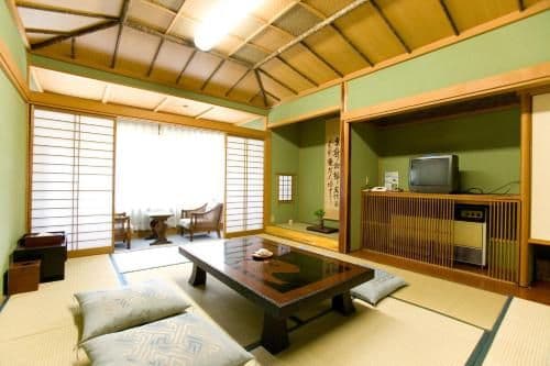Japanese-Style Room