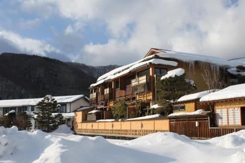 Deluxe Double Room with Mountain View