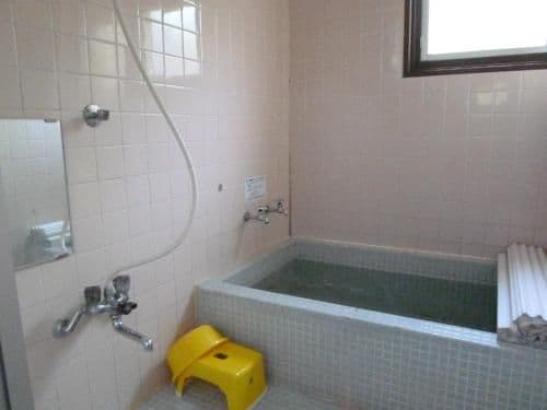 Twin Room with Shared Bathroom