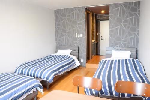 Economy Triple Room
