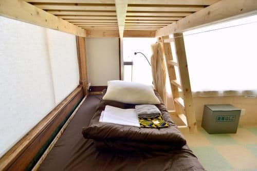 Bunk Bed in Mixed Dormitory Room