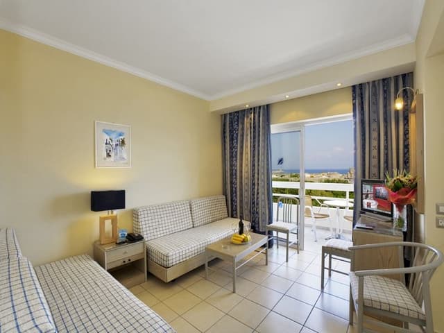 APARTMENT CAPACITY 2