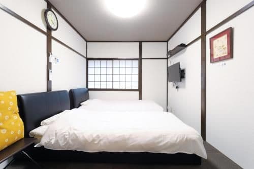 Room 202