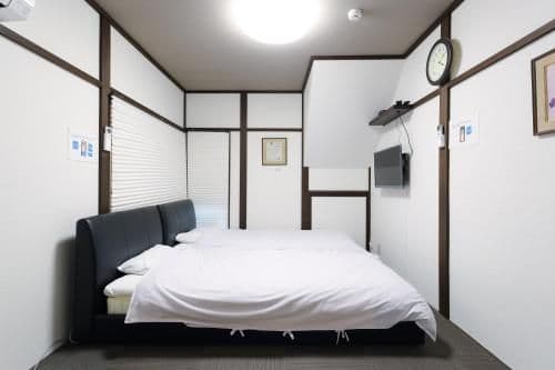 Room 201