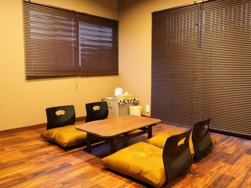 Superior Family Room with Shared Bathroom