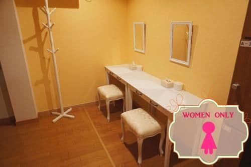 Bunk Bed in 4-Bed Female Dormitory Room