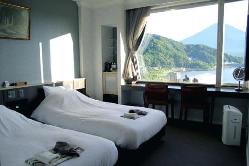 Standard Twin Room with Mt.Fuji and Lake View - Non Smoking