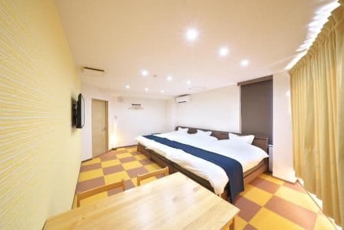 Triple Room
