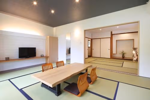 Japanese-Style Room