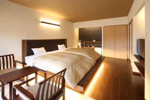 Twin Room with Tatami Area