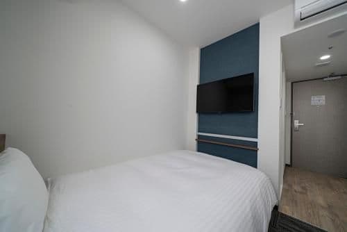 Single Room - Non-Smoking