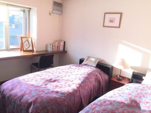 Economy Twin Room