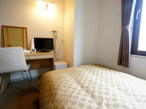 Single Room - Non-Smoking
