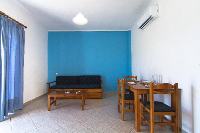 APARTMENT ONE BEDROOM