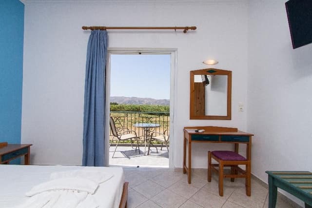 APARTMENT ONE BEDROOM