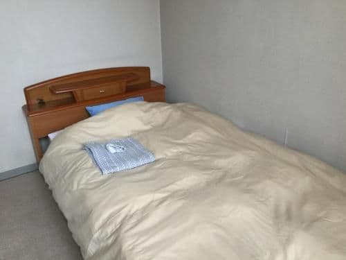 Single Room with Private Bathroom