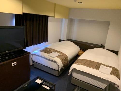 Deluxe Twin Room with Sofa Bed - Non-Smoking
