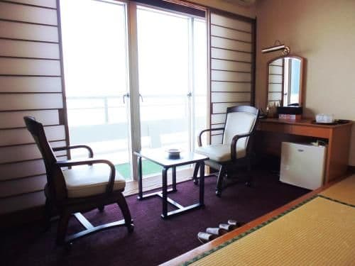 Japanese-Style Room